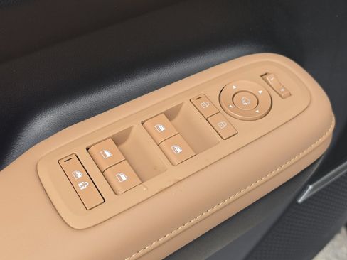 New 2026 Hyundai Santa Fe Limited AWD/4WD image 22