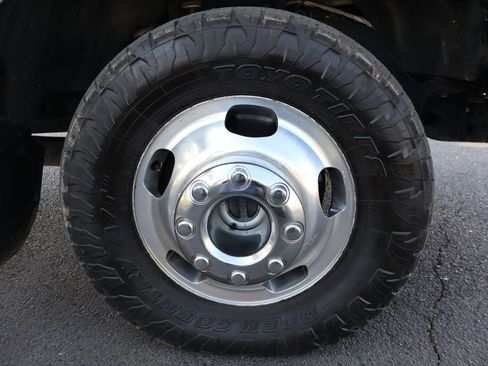 Used 2022 Ford F350 Lariat w/ Lariat Value Package image 43