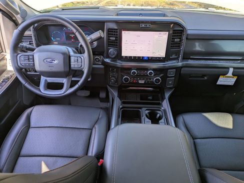 New 2026 Ford F350 Lariat w/ Black Appearance Package AWD/4WD image 16
