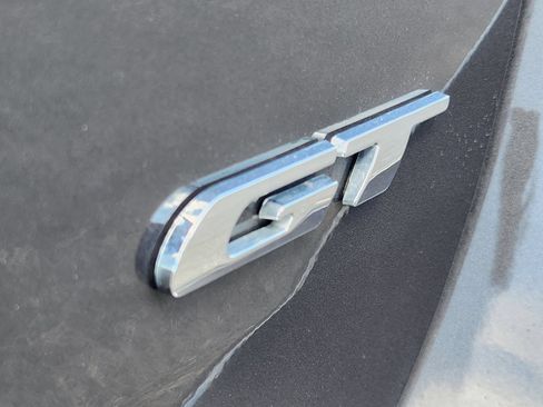 Used 2025 Dodge Durango GT RWD image 12
