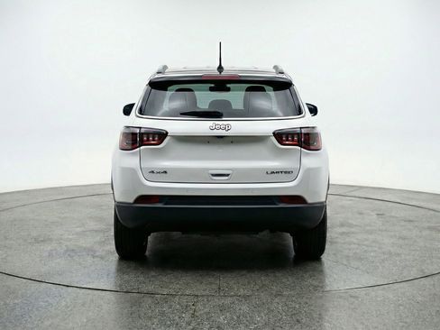 Used 2025 Jeep Compass Trailhawk AWD/4WD image 7
