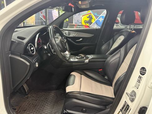 Used 2019 Mercedes-Benz GLC 63 AMG 4MATIC Coupe image 9
