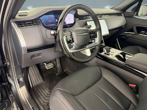 Used 2026 Land Rover Range Rover Autobiography AWD/4WD image 4