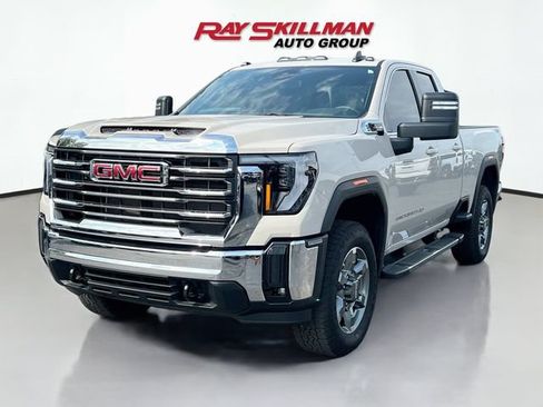 Used 2026 GMC Sierra 2500 SLE w/ SLE Value Package; AWD/4WD image 3