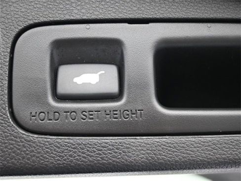 Used 2020 Honda CR-V Touring image 25