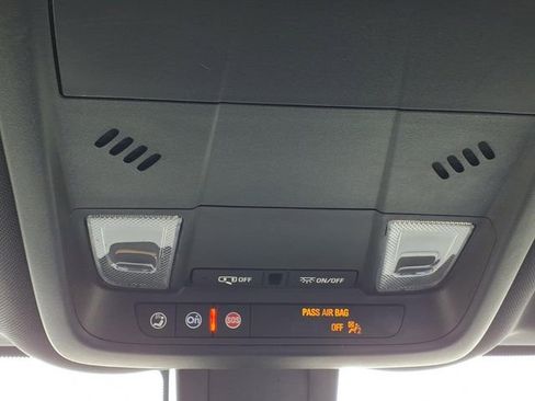 Used 2024 Chevrolet Equinox RS FWD image 21