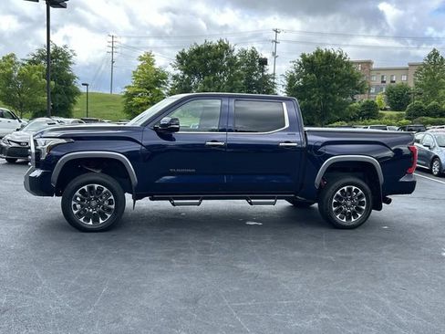 Used 2025 Toyota Tundra Limited AWD/4WD image 7