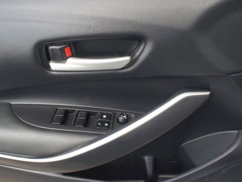 Used 2022 Toyota Corolla SE FWD image 27