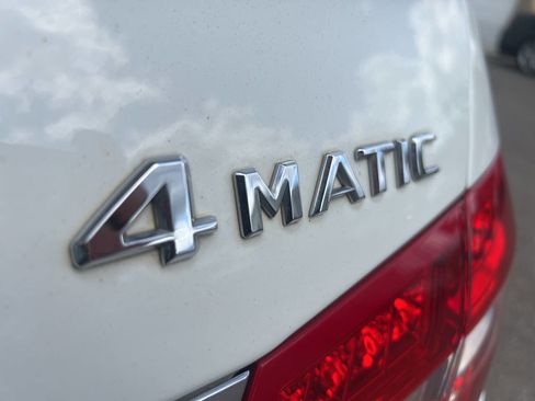 Used 2011 Mercedes-Benz E 350 4MATIC Sedan image 24