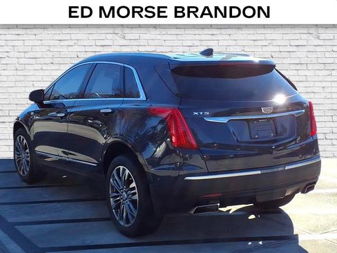 Used 2018 Cadillac XT5 Premium Luxury w/ Driver Assist Package image 3