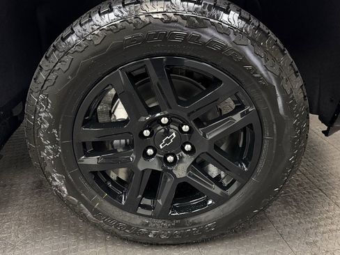 New 2026 Chevrolet Silverado 1500 Custom Trail Boss image 13