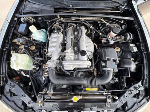 Used 2002 MAZDA MX-5 Miata image 26