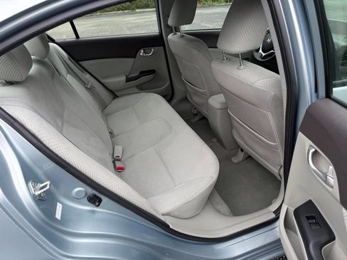 Used 2012 Honda Civic Hybrid Sedan image 20