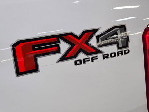 Used 2019 Ford Ranger Lariat w/ Equipment Group 501A Mid image 5