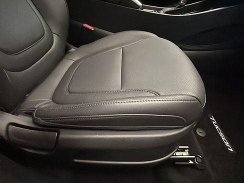 Certified 2025 Hyundai Tucson SEL image 17