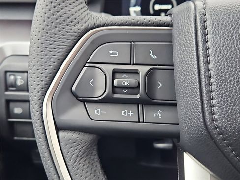 New 2025 Toyota Tacoma TRD Off-Road image 14