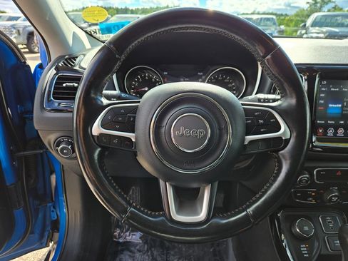 Used 2020 Jeep Compass Limited AWD/4WD image 19