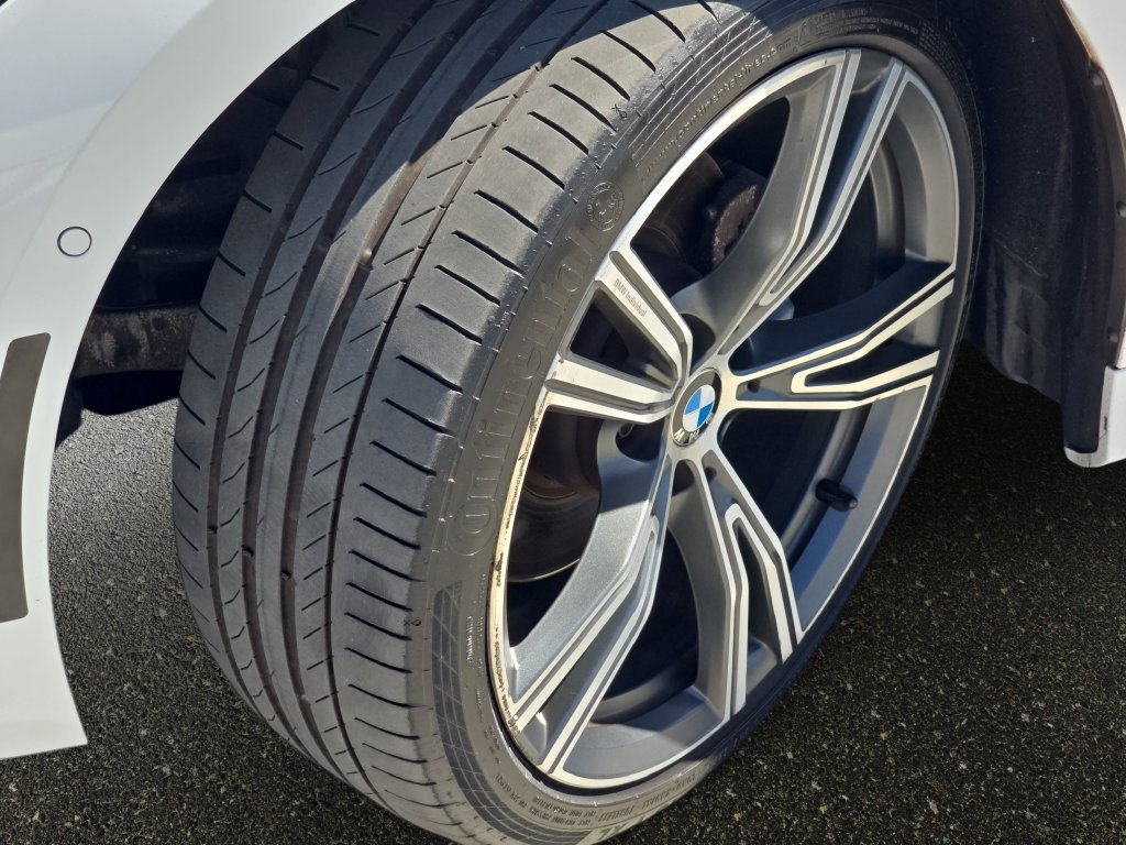 Used 2022 BMW 330i Sedan w/ Premium Package 2 RWD image 35