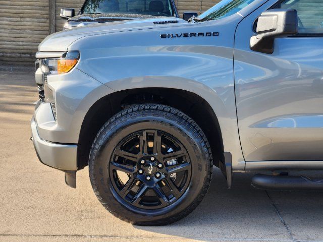 Used 2026 Chevrolet Silverado 1500 Custom w/ Turbomax Blackout Package RWD image 15