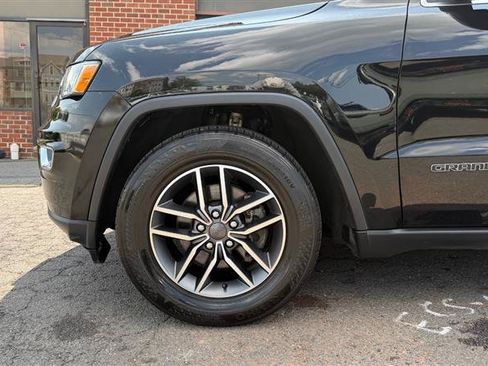 Used 2020 Jeep Grand Cherokee Limited AWD/4WD image 4
