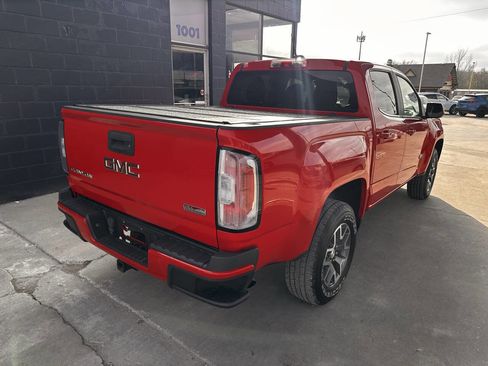 Used 2015 GMC Canyon SLE w/ All-Terrain Package image 8