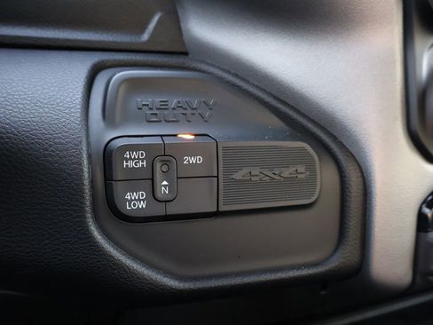 Used 2024 RAM 3500 Big Horn image 27