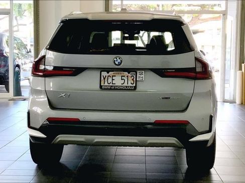 Used 2026 BMW X1 xDrive28i w/ Convenience Package AWD/4WD image 4