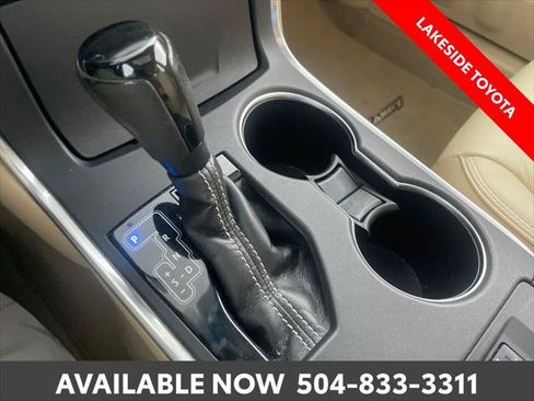 Certified 2017 Toyota Camry XLE FWD image 32