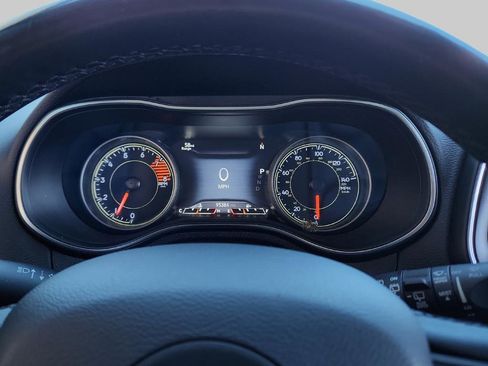 Used 2019 Jeep Cherokee Trailhawk w/ Cold Weather Group image 26