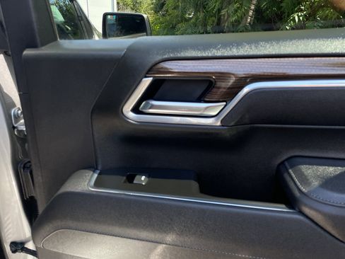 Used 2025 Chevrolet Silverado 1500 LT w/ Z71 Off-Road Package image 46