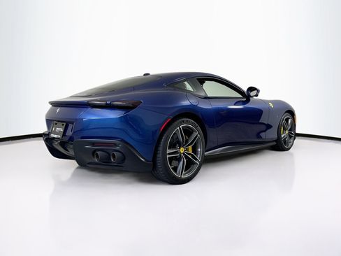 Certified 2021 Ferrari Roma RWD image 7