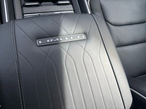 Used 2025 RAM 1500 Limited w/ Bed Utility Group image 27