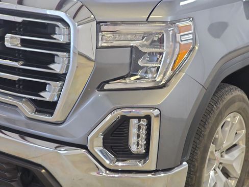 Used 2022 GMC Sierra 1500 SLT w/ SLT Premium Package AWD/4WD image 28