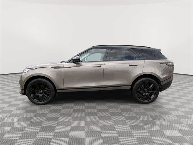 Used 2019 Land Rover Range Rover Velar R-Dynamic SE AWD/4WD image 2