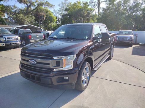 Used 2018 Ford F150 XLT w/ Equipment Group 302A Luxury image 4