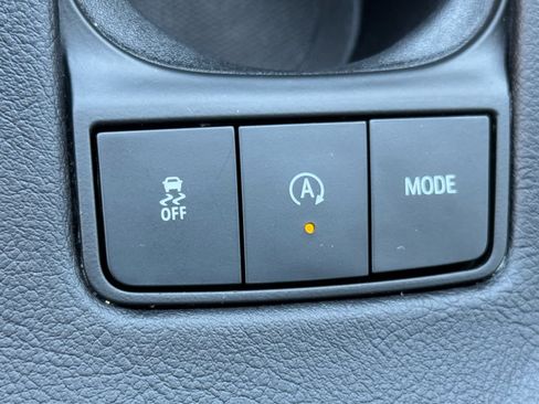 Used 2022 Cadillac XT4 Premium Luxury w/ Enhanced Visibility Package image 27