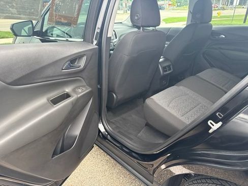 Used 2024 Chevrolet Equinox LT AWD/4WD image 25