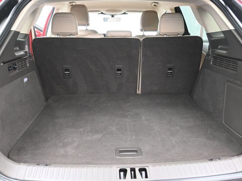 Used 2021 Lincoln Nautilus FWD image 28