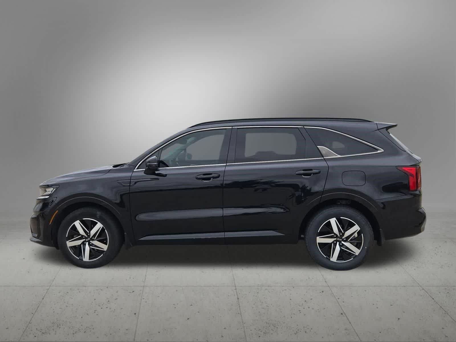 Certified 2021 Kia Sorento S w/ Panoramic Sunroof Package FWD image 3