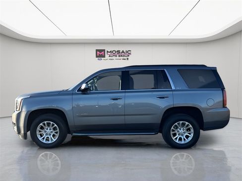 Used 2019 GMC Yukon SLT image 4