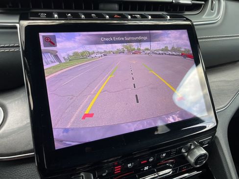 Used 2022 Jeep Grand Cherokee L Overland w/ Luxury Tech Group IV image 33