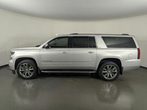 Used 2016 Chevrolet Suburban LTZ image 5
