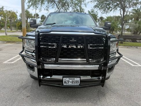 Used 2024 RAM 3500 Lone Star AWD/4WD image 3