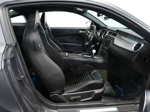 Used 2013 Ford Mustang Shelby GT500 image 32