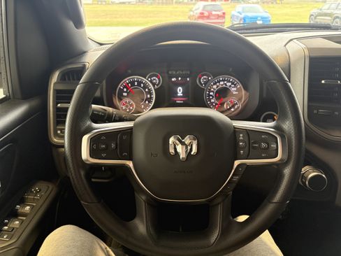 Used 2025 RAM 1500 Tradesman image 9
