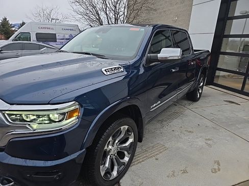 Used 2022 RAM 1500 Limited w/ Body-Colour Bumper Group image 3