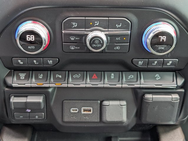 Used 2020 GMC Sierra 2500 Denali w/ Denali Ultimate Package AWD/4WD image 20