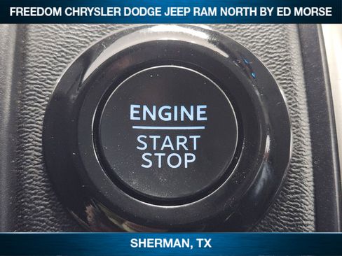 Used 2025 Ford Expedition Active AWD/4WD image 16