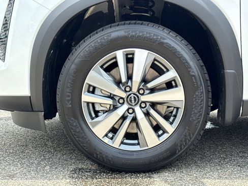 New 2026 Nissan Pathfinder SL w/ Cargo Package FWD image 25
