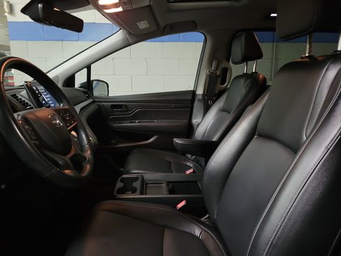 Used 2023 Honda Odyssey EX-L image 20